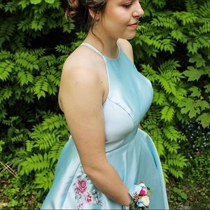 Alyce Paris prom dress